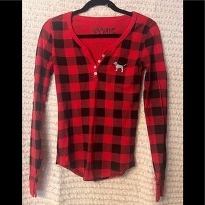 Victoria’s Secret PINK Long Sleeve